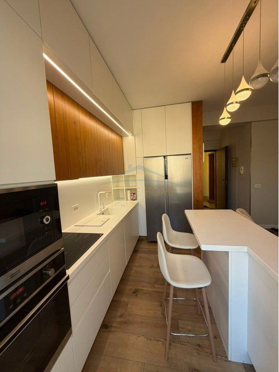 Affitto, Appartamento 2+1+2, Komuna e parisit, Kristal Center, Tirane