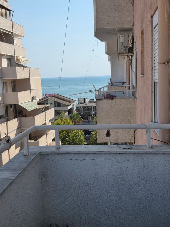 Apartament 2+2+2 në shitje – Plazh, pranë Rrugës Pavarësia