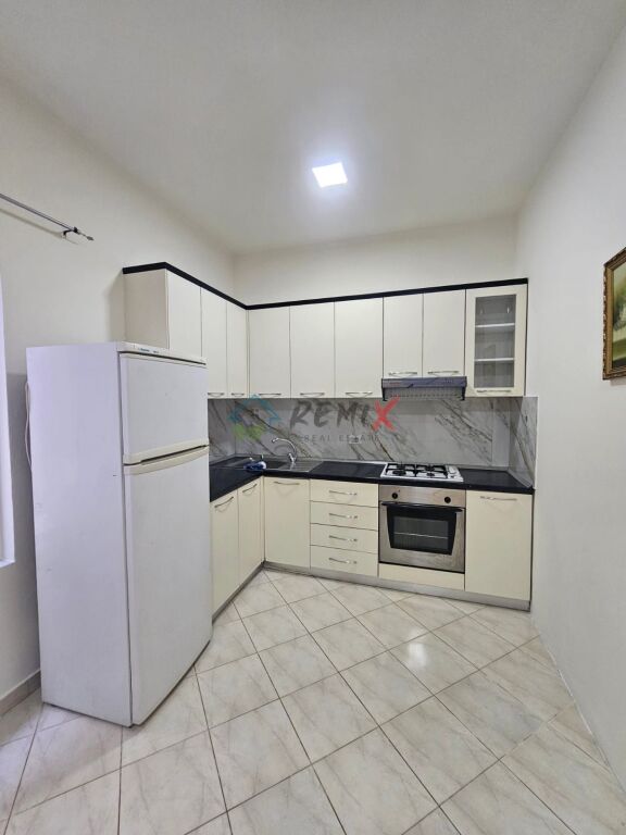 🏠 APARTAMENT 1+1 PËR QIRA – ISH-KËNETË, DURRËS