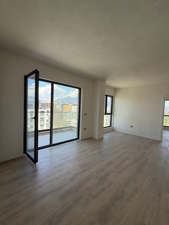 APPARTAMENTO 2+1, in VENDITA, EX CAMPO DI AVIAZIONE TIRANA