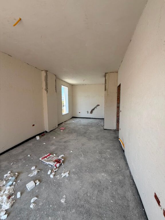 Shitet, Apartament 1+1, Qerret