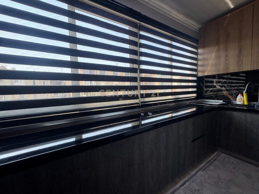 APARTAMENT 2+1 PER QIRA, RRUGA E DURRESIT 700 € /Muaj 70,000 Lekë /Muaj