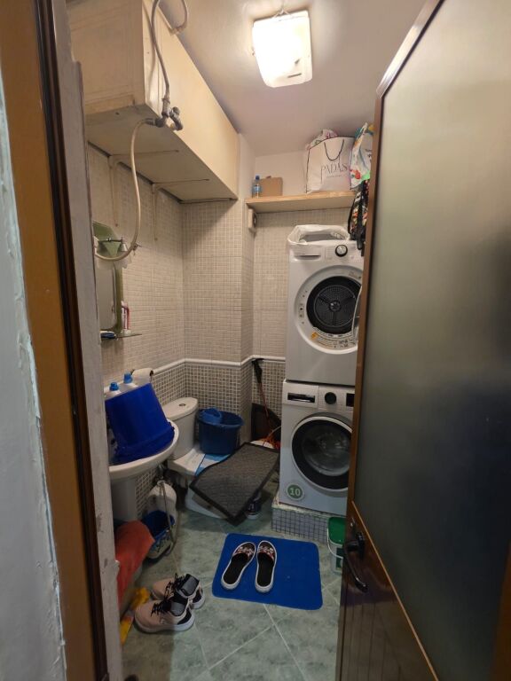 Apartament 2+2+2 në shitje – Plazh, pranë Rrugës Pavarësia
