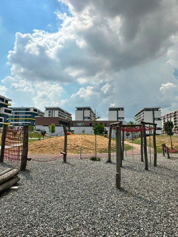 VENDESI APPARTAMENTO 2+1 UNIVERS CITY