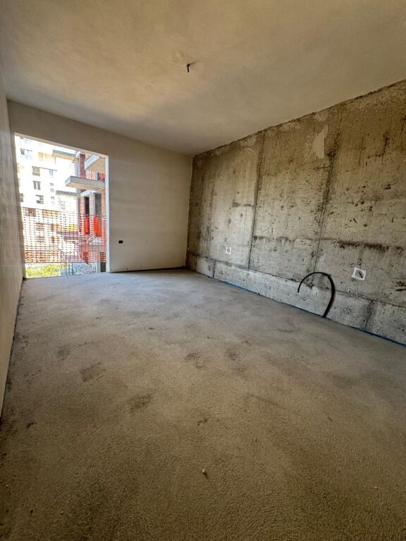 🏡 APARTAMENT 2+1 + 2 TUALETE NË SHITJE – MEIS GARDEN