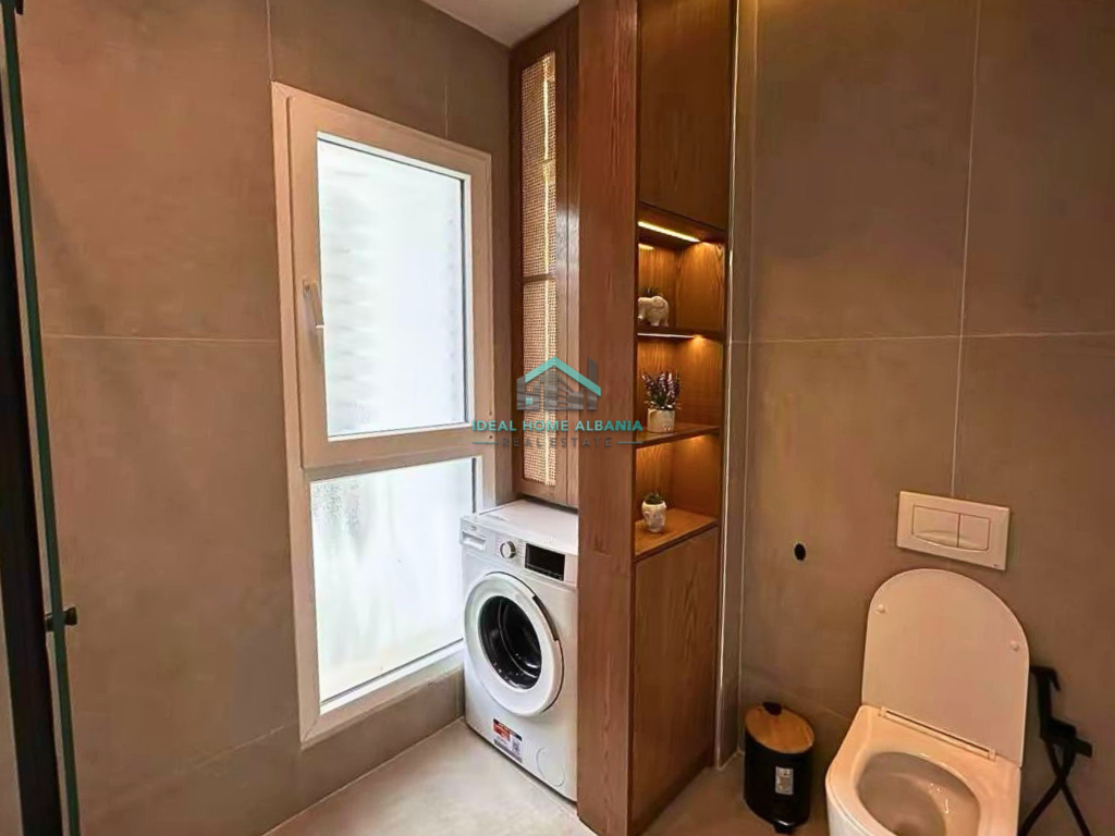 LUXURY 1+1 APARTMENT FOR RENT – LUNGOMARE, VLORA