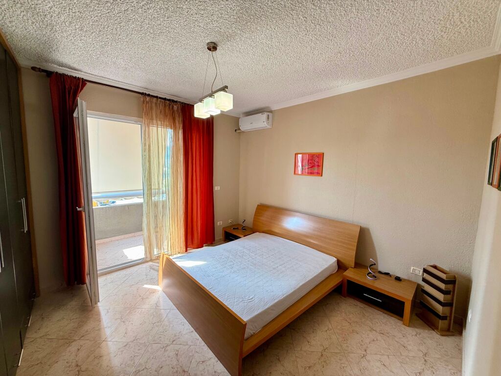 For rent 2+1 apartment at Kosovareve Street