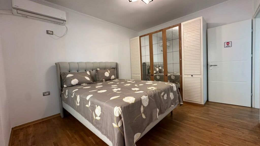 Apartment 2+1 for rent – Willson Square