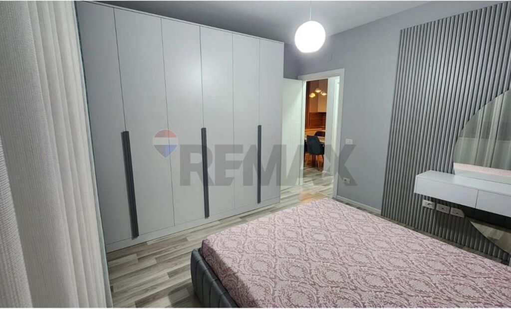 Apartament - Për Qira - Rruga e Dibrës, Tiranë