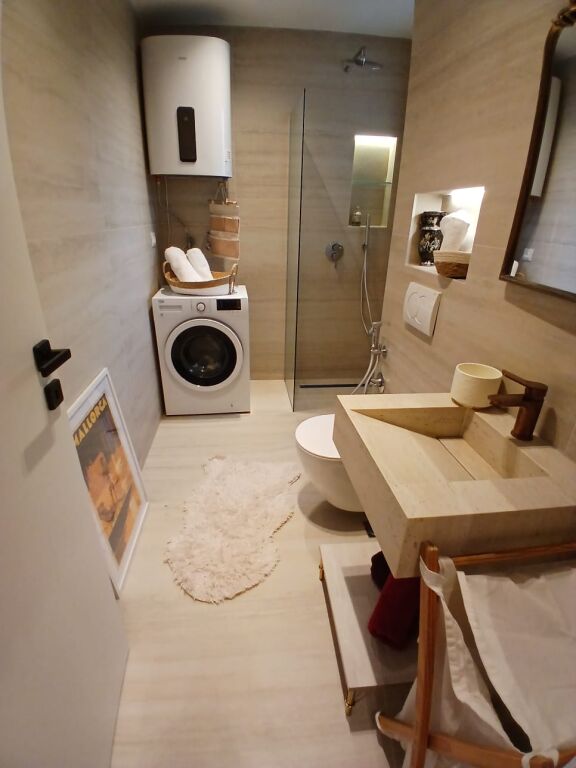 Apartament 1+1 Për Shitje në Shkëmbi i Kavajës, Durrës!