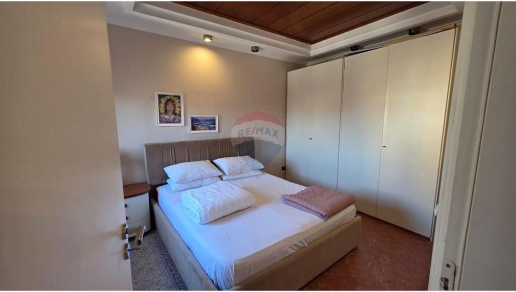 🏠Appartamento 2+1+2 in affitto nel centro vicino ai palazzi di 9 piani