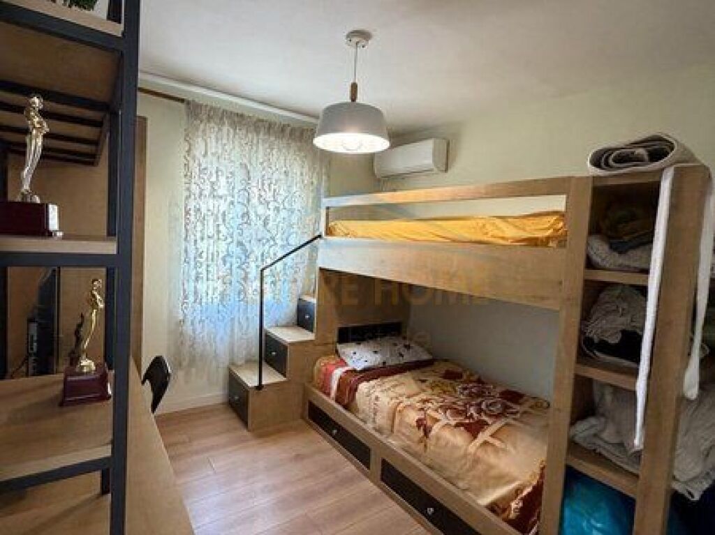 In vendita, Casa Privata, Porcellana, Tirana.