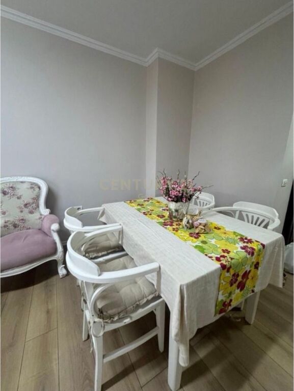 FOR RENT APARTMENT 2+1+2, OPPOSITE THE PARLIAMENT!!