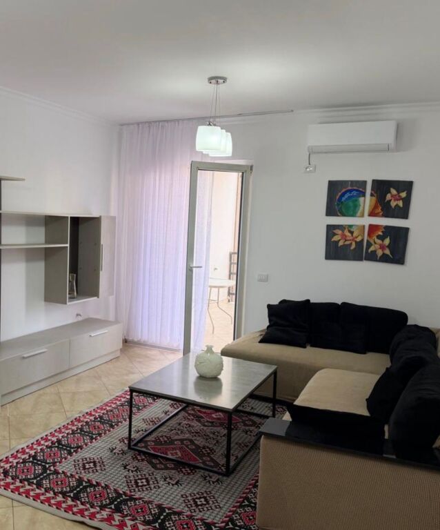 Apartament me qera 2+1 Ish Parku