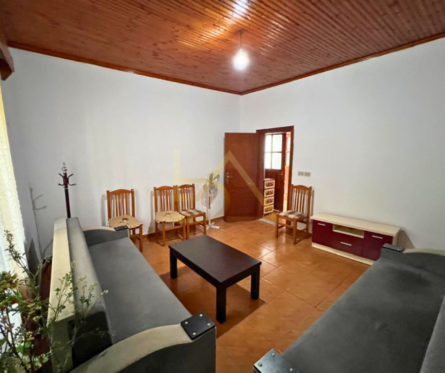 Shtëpi 3+1 për Shitje – Kotë, Vlorë