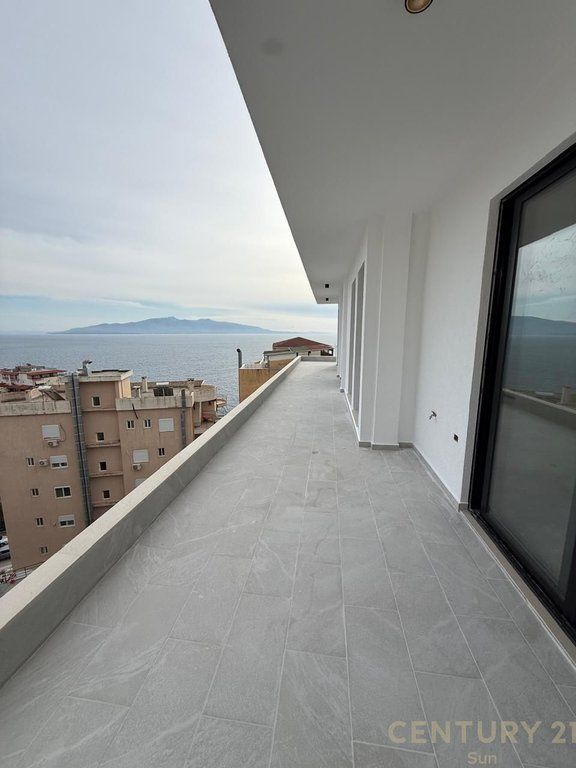 Penthouse në Shitje në Sarandë