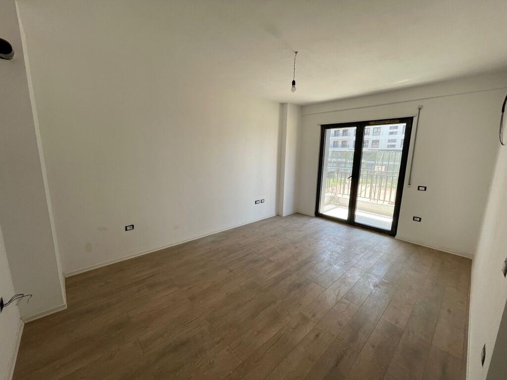 In vendita, Appartamento 1+1, Complesso Ndregjoni, Tirana . Empire72919