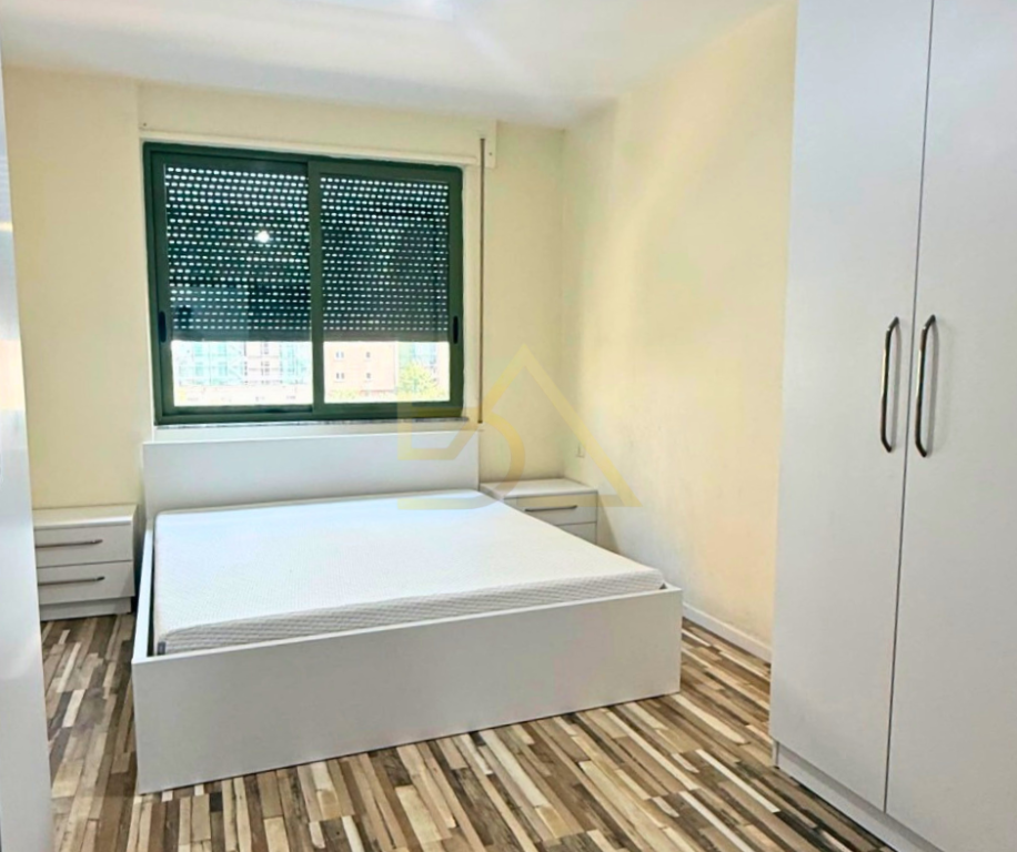 Apartment 2+1+2 for Sale – Paris Commune, Tirana