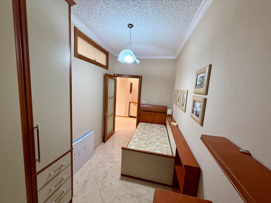 📣 QERA Apartament 2+1 (I Konvertuar) 📍 Rruga e “Kosovareve”, Prane Liqenit Artificial ✨