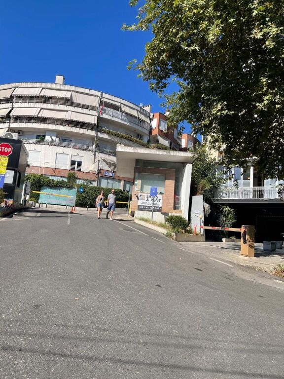 2+1,te kodra e diellit 1,me hipoteke,165.000 euro