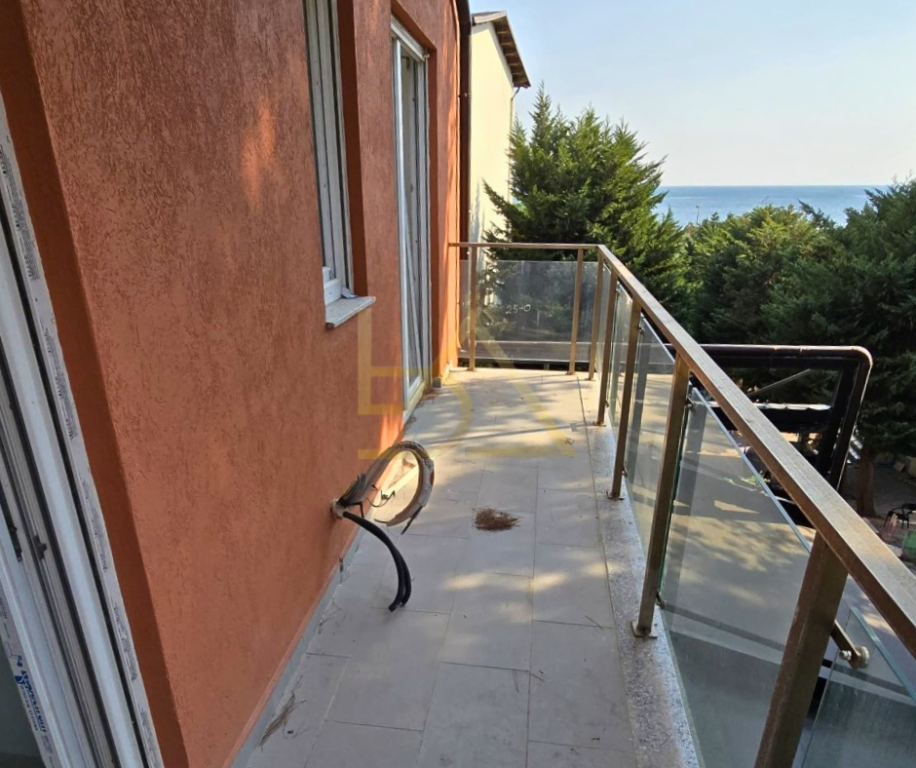 Apartament 1+1 për Shitje – Rana e Hedhun, Shëngjin