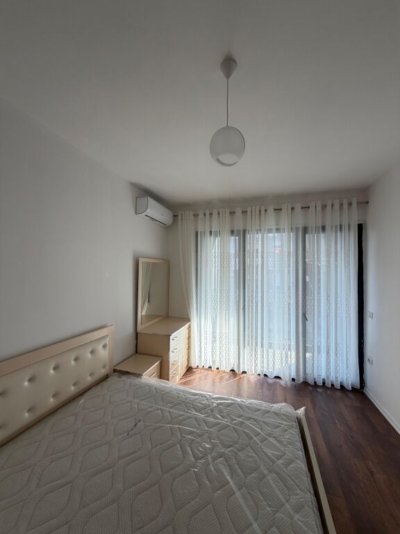 Per QIRA/RENT Apartament 1+1 prane "fiori di bosco"