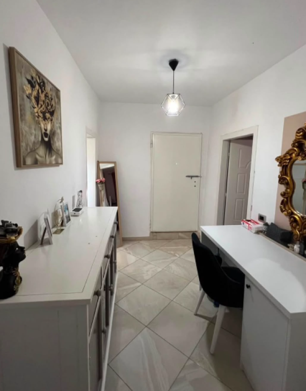 SHITET APARTAMENT 1+1 | LAPRAKË