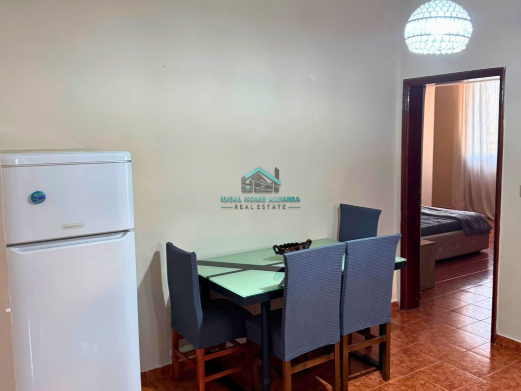 APARTAMENT 1+1 ME QIRA – PRANË BANKA TIRANA, VLORË