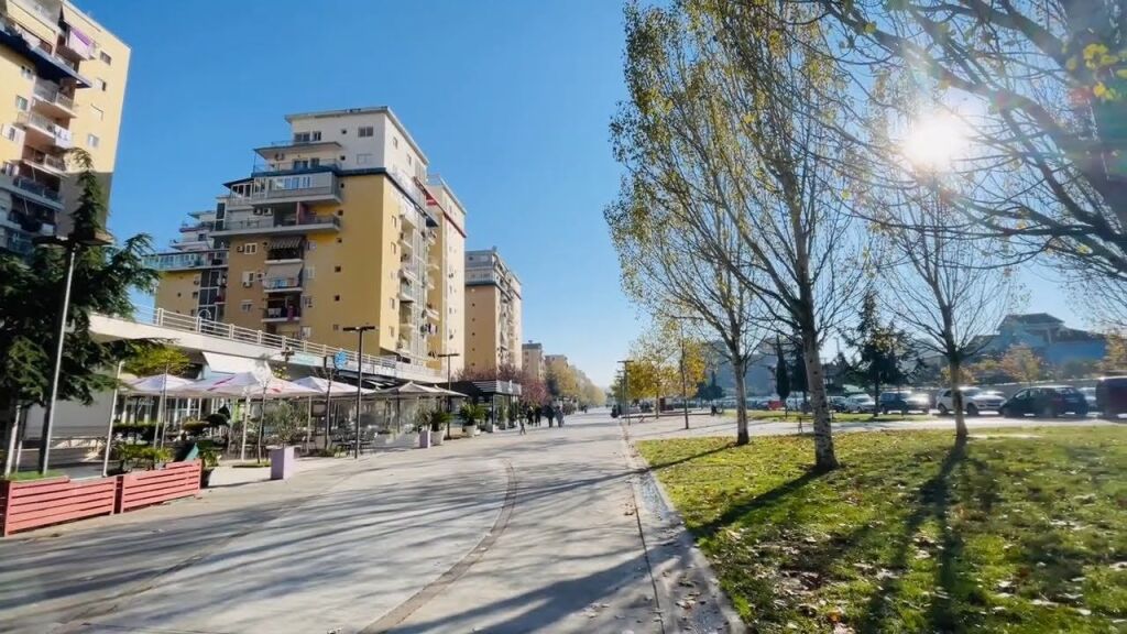 SHITET APARTAMENT 2+1+BALLKON "ISH FUSHA E AVIACIONIT" 160.000 EURO