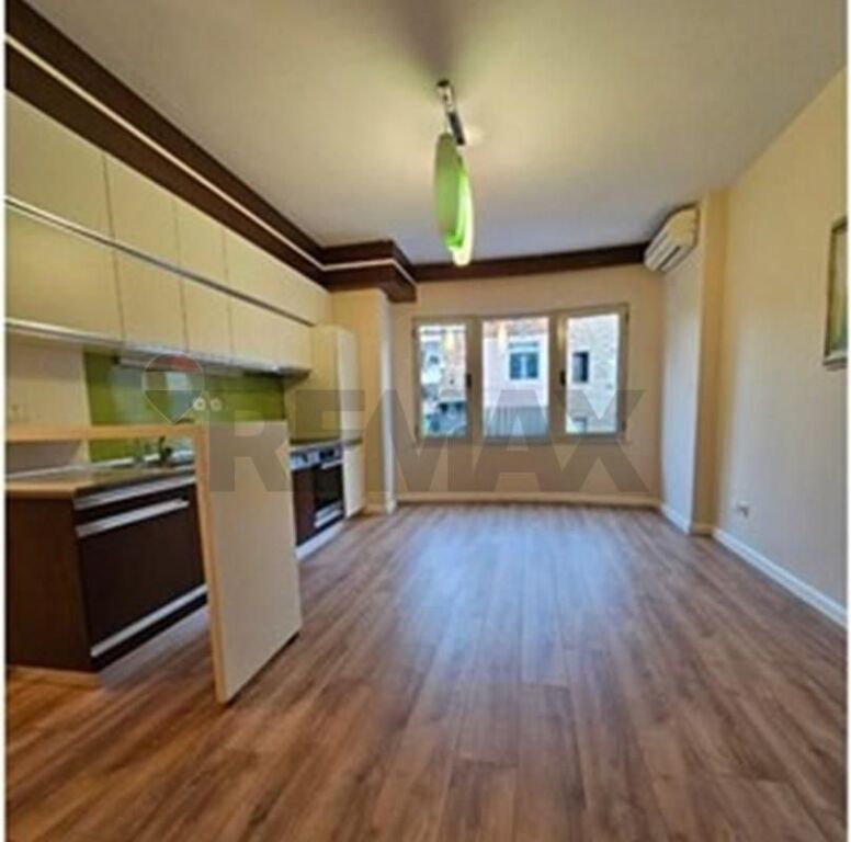 Apartment 1+1 for sale at Mine Peza
