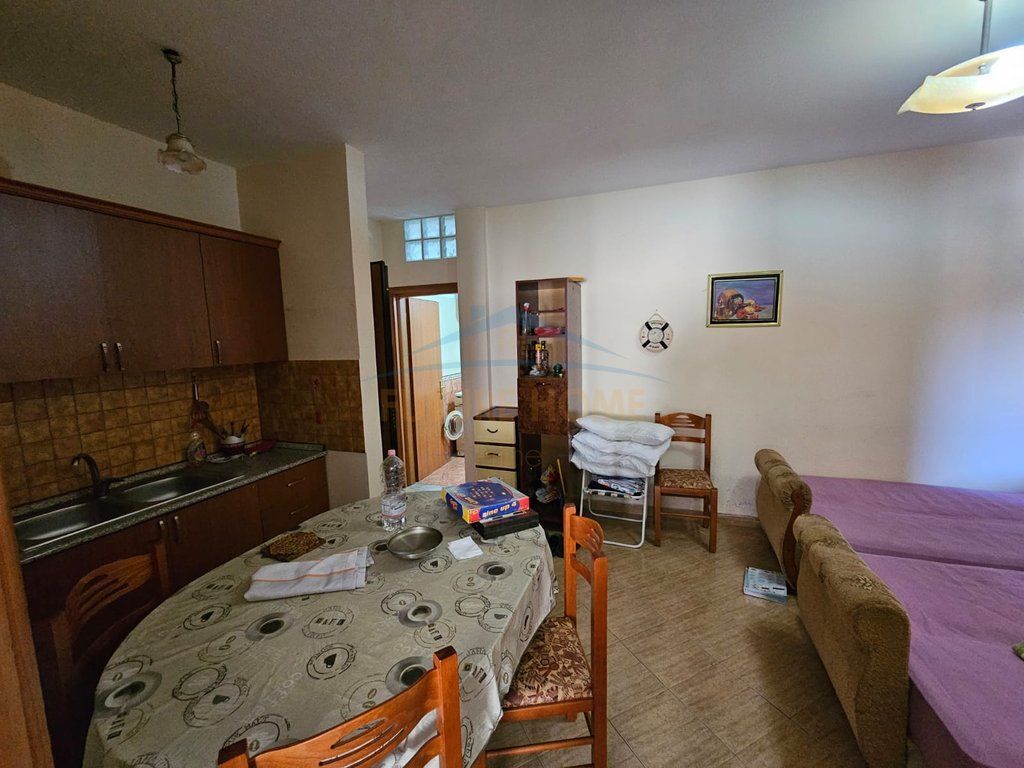 In vendita, Appartamento 1+1, Golem