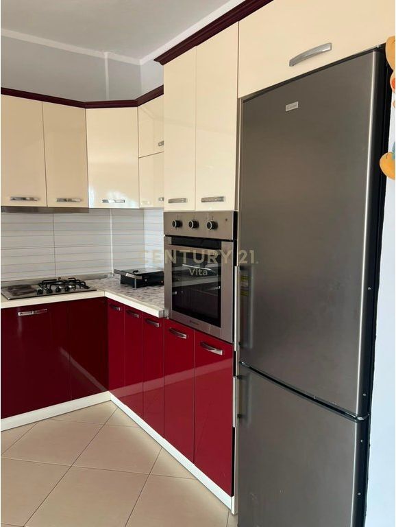 JEPET ME QIRA APARTAMENT 2+1+2 TEK RAJONI I POLICIS DURRES !!