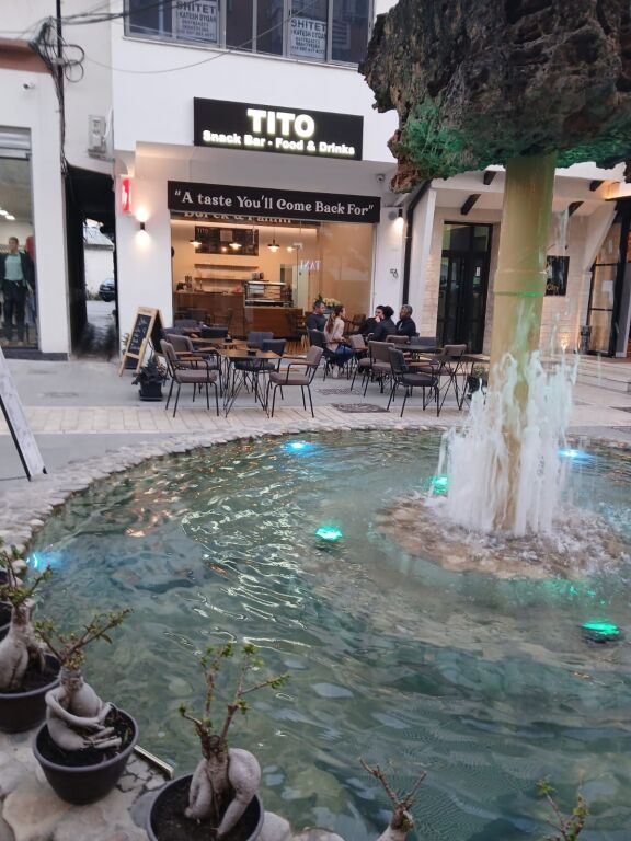 Business Property 187 m² for Sale in the Historic Center of Berat