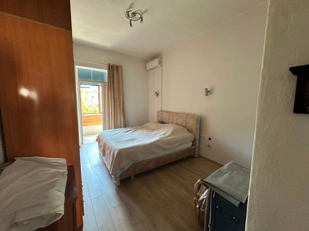 Apartment 1+1 For Rent , Shallvaret
