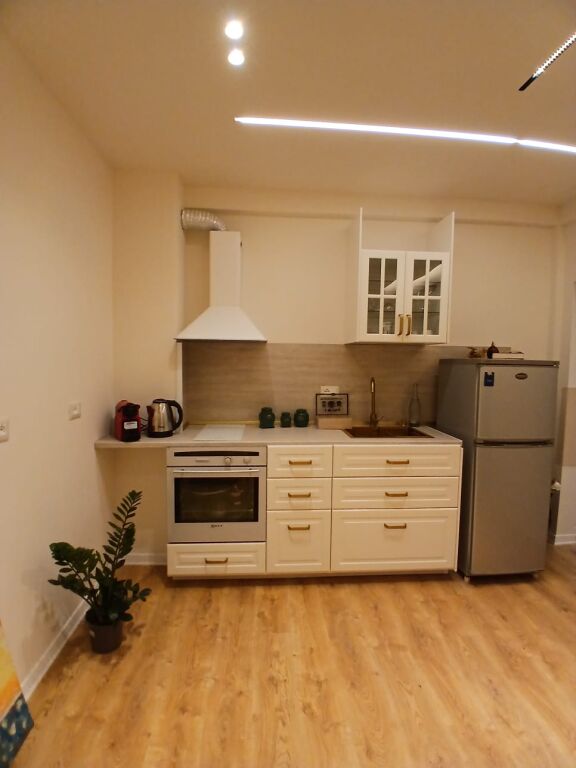 Apartament 1+1 Për Shitje në Shkëmbi i Kavajës, Durrës!