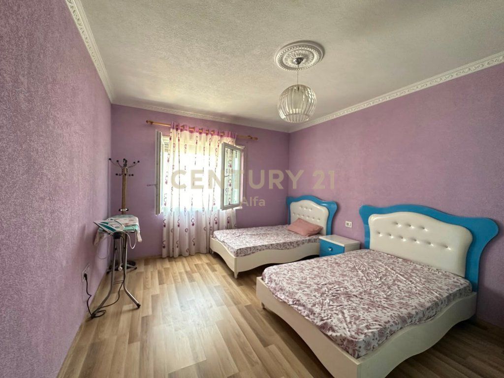 Shitet Apartament 2+1 – Fresk !