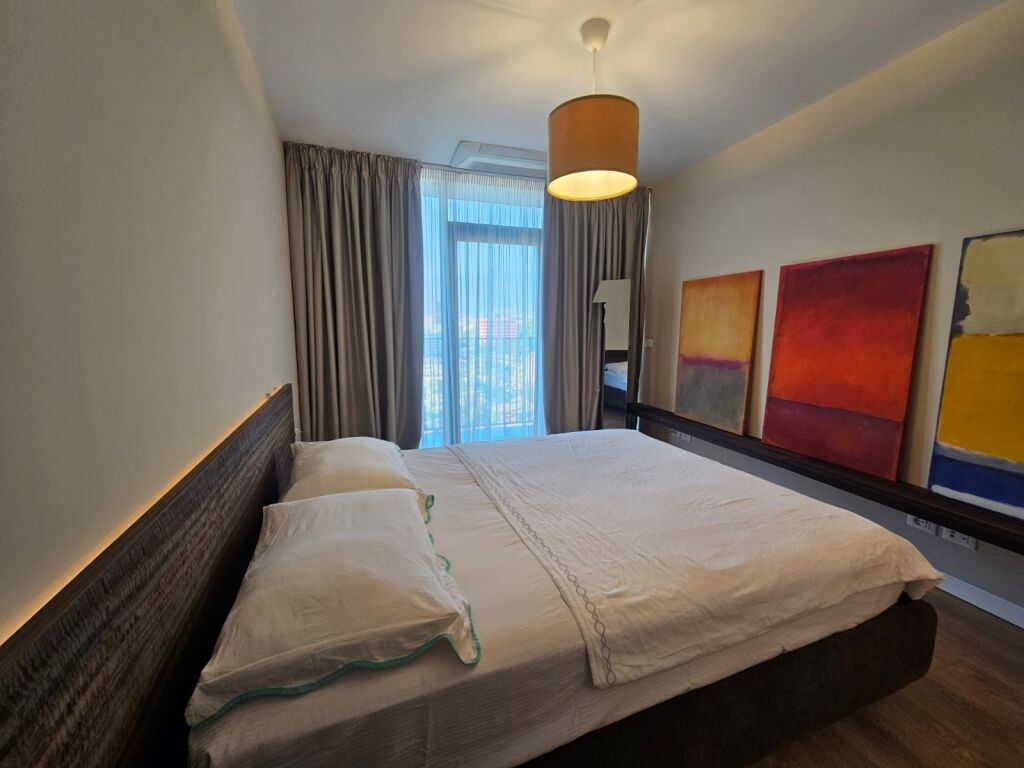 Apartament 2+1 me qira tek Lake View!