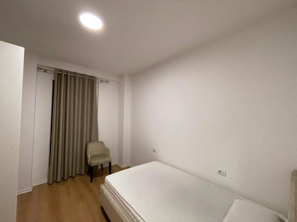 Appartamento 3+1+2Porcelan in affitto.