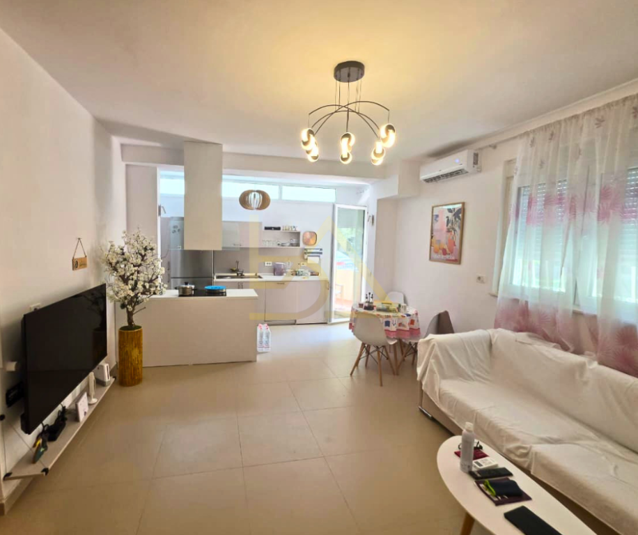 Apartament 1+1 për Shitje – Shkëmbi i Kavajës, Durrës