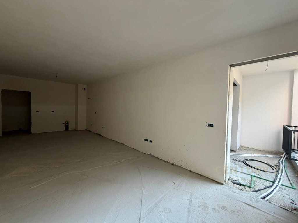 Apartament 2+1+2 Për Shitje në Paskuqan!!