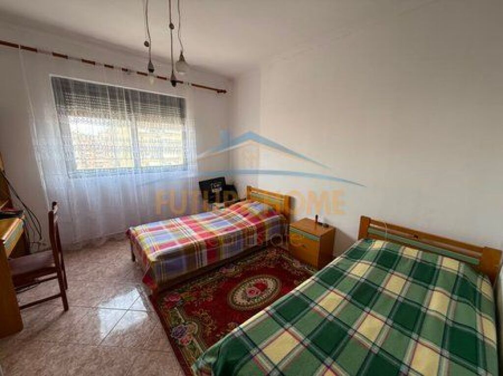 Shitet, Apartament 2+1, Kodra e Diellit, Tiranë