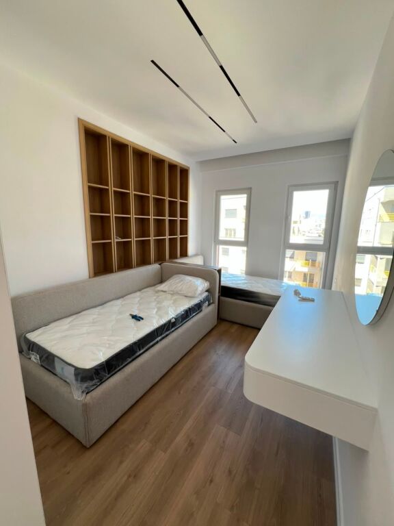 Jepet me qira apartamet 2+1+2 tek Kompleksi Aura