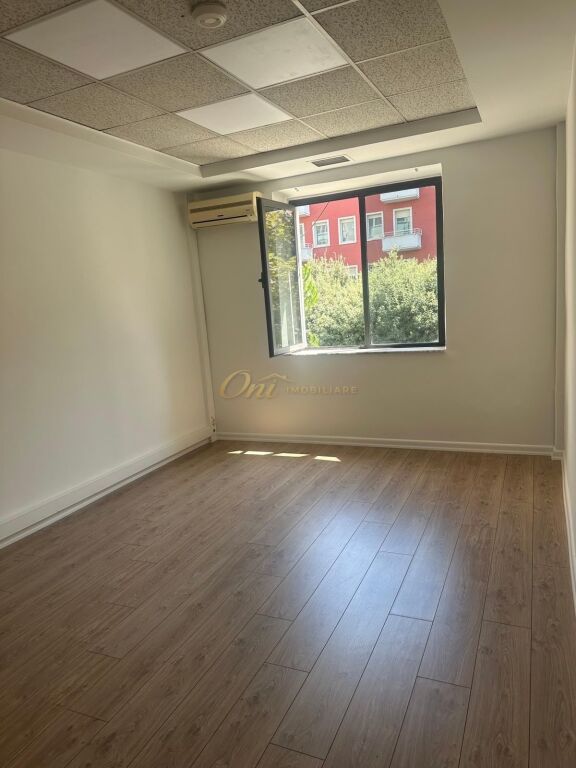 OFFICE FOR RENT, ZOGU I PARE BOULEVARD