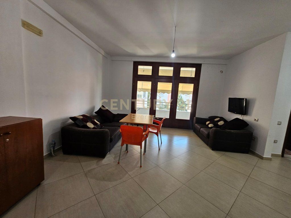 KODRA E DIELLIT, APARTAMENT 2+1 PER QIRA