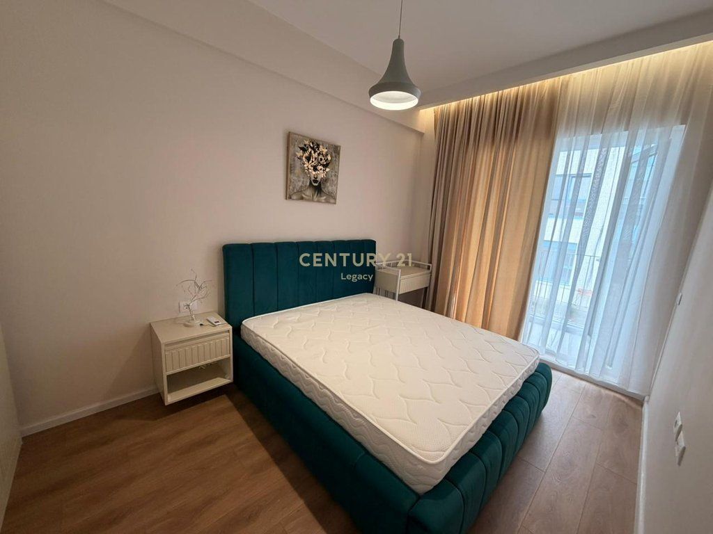 APARTAMENT 1+1 ME QIRA– FRESK 500 €