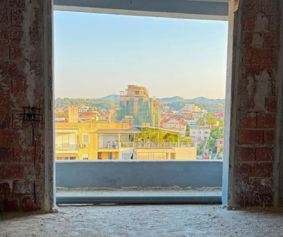 Apartament 2+1+2 për Shitje – Ali Dem, Tiranë