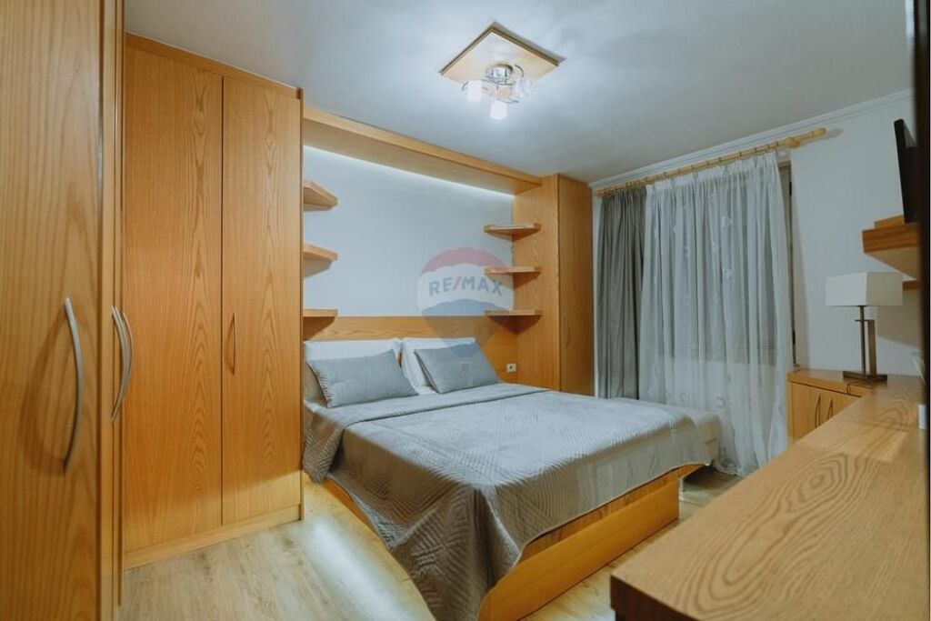 Apartment - For Rent - Muhamet Gjollesha Street, Tirana