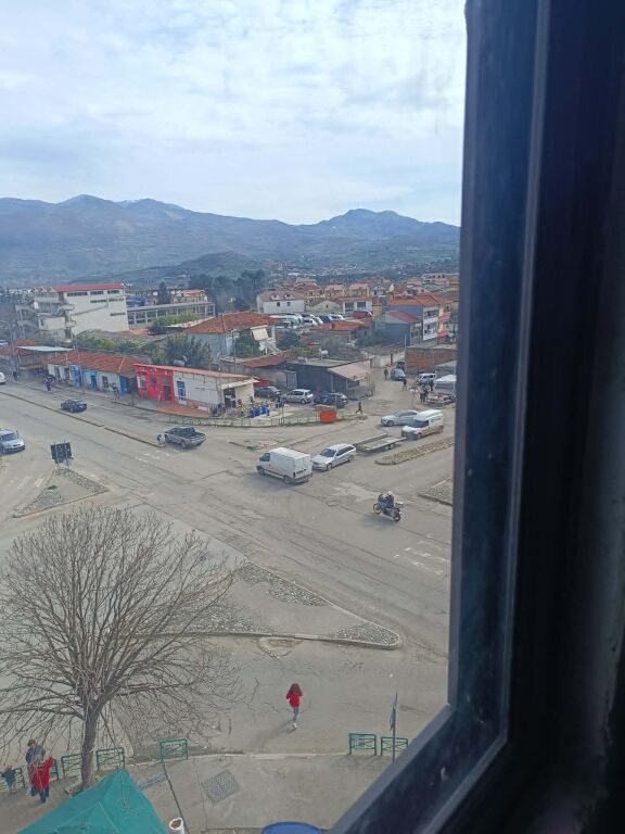 Shtëpi për shitje