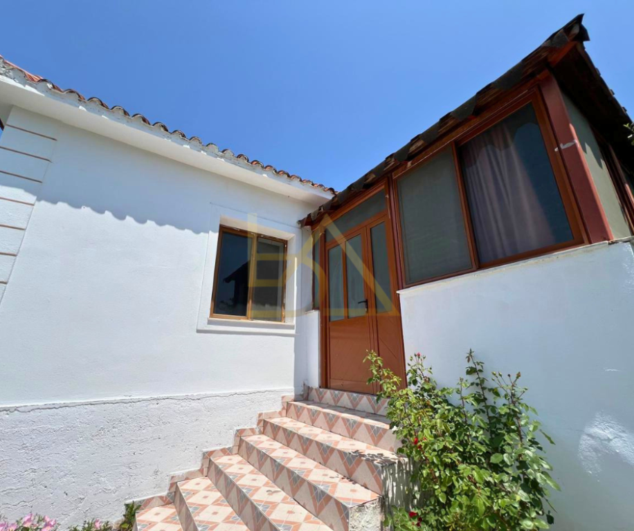 Shtëpi 3+1 për Shitje – Kotë, Vlorë