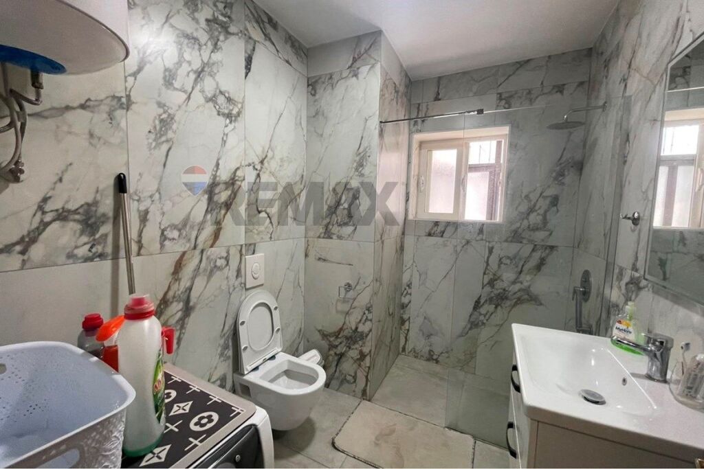 APARTAMENT 1+1 I MODIFIKUAR NË 2+1 – LAPRAKË